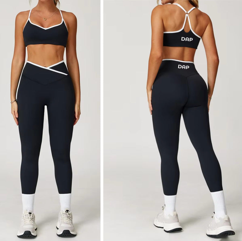 ‘Wham’ yoga set